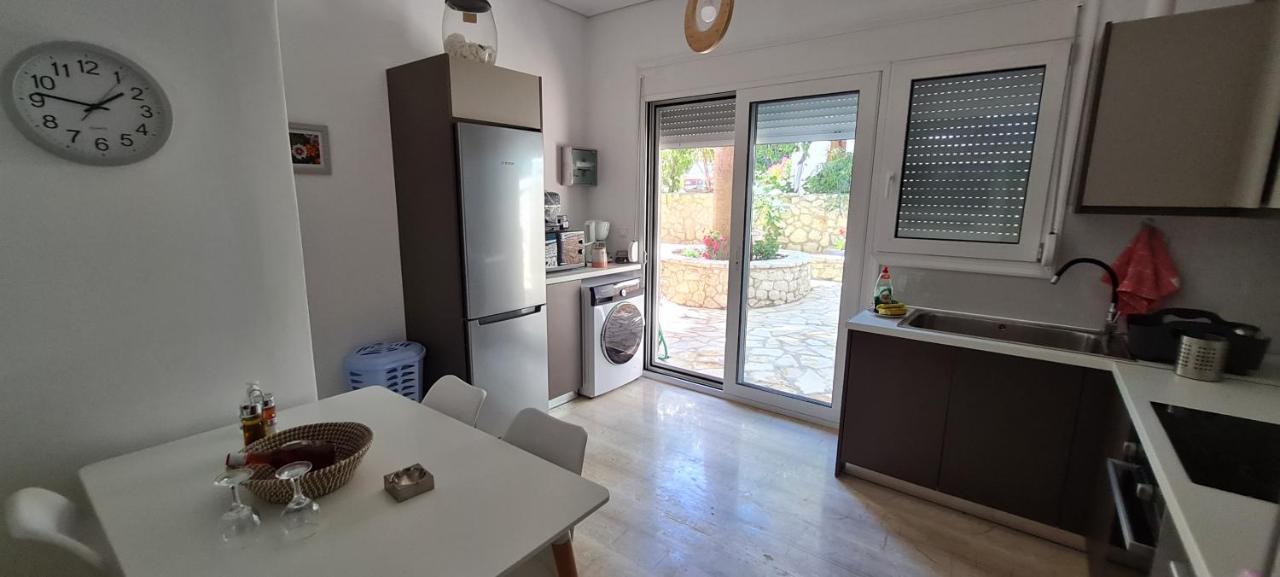 Appartement Gerys House à Nikiana Extérieur photo